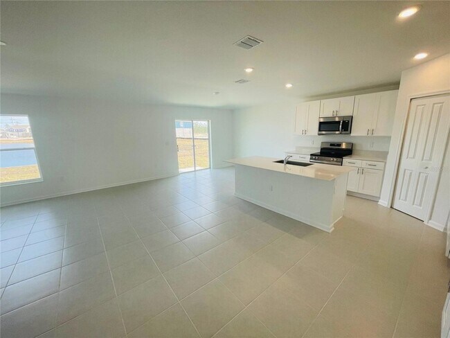 Photo - 1282 Belle Isle Ln