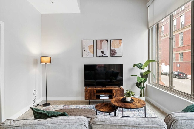 Photo - 205 W 4th St Unit ID1354362P