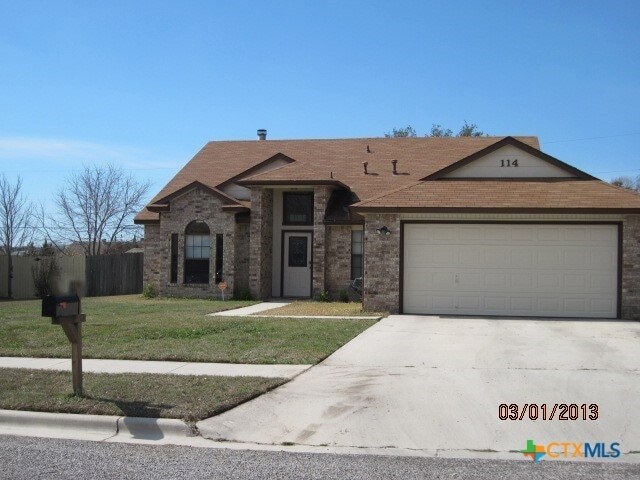 Building Photo - 114 Nelson Dr