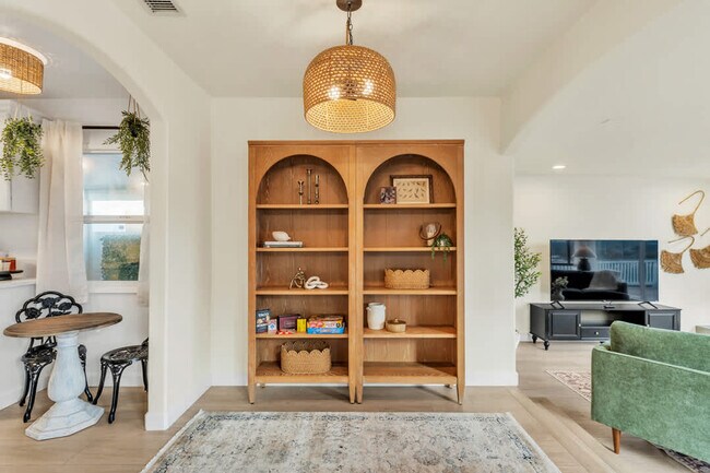 Photo - 4853 Twain Ave Unit ID1351684P