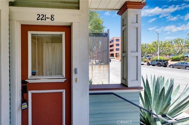 Photo - 221 N Raymond Ave Unit 8