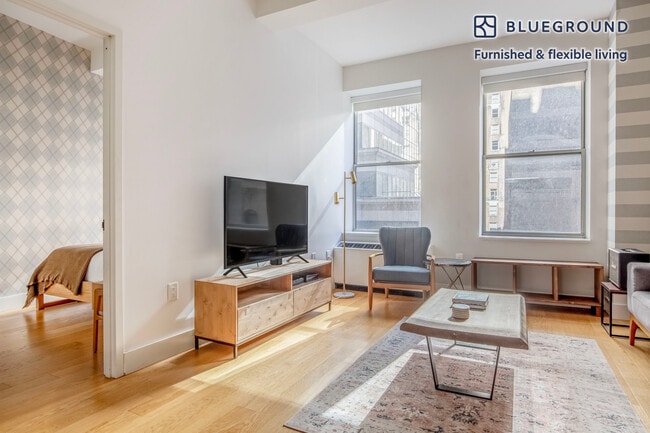 Photo - 67 Wall St Unit SI FL13-ID13