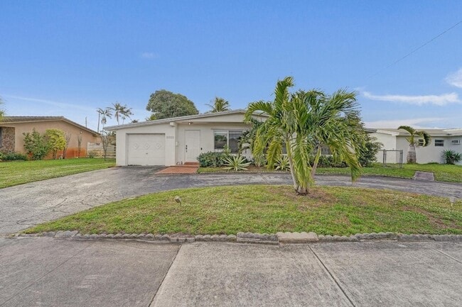 Photo - 3322 McKinley St