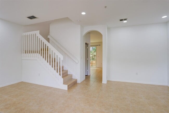 Photo - 2851 Prospect Rd Unit 305