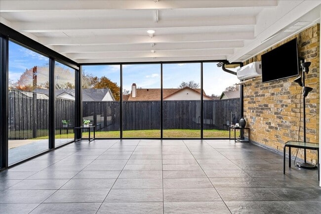 Photo - 1208 Kesser Dr