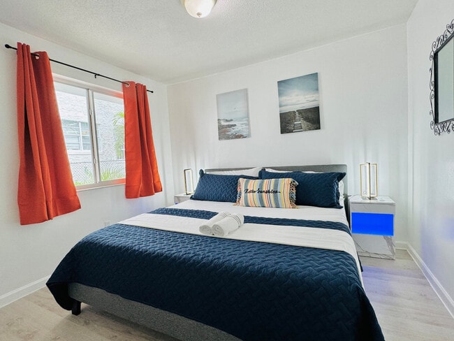 Photo - 828 SW 2nd St Unit ID1258727P