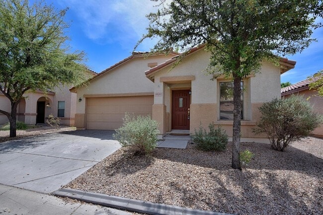 Building Photo - 8843 E Pampa Ave