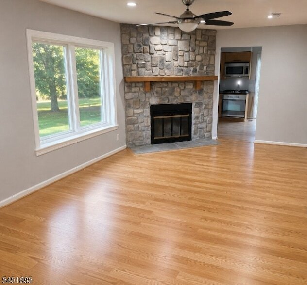 Photo - 155 Locust Ct
