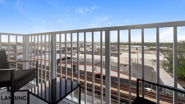Photo - 1025 E 25th St Unit 724