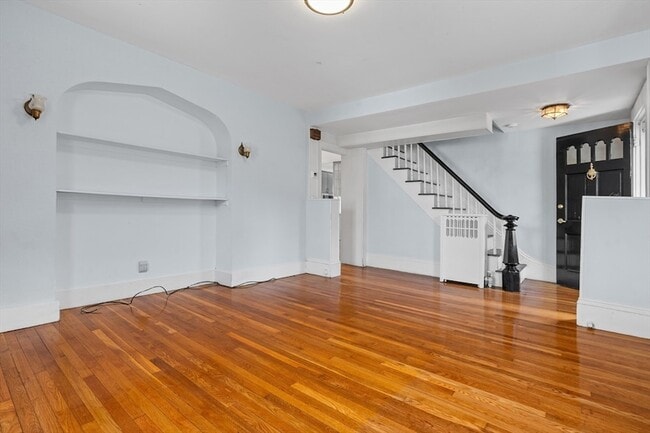 Photo - 12 Lowell Pl