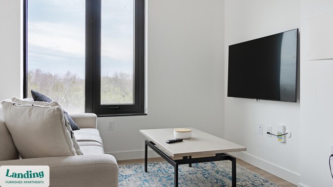 Building Photo - 632 Howard Rd SE Unit 334