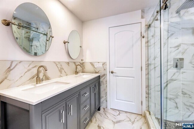 74 Buff Rd Rental Tenafly New - Image 