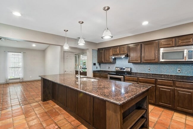 Photo - 13205 Kit Ln