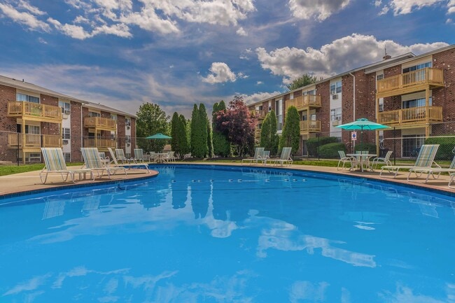 Photo - Parkview Apartments