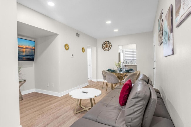 Photo - 10004 E Bay Harbor Dr Unit SI ID1527183P