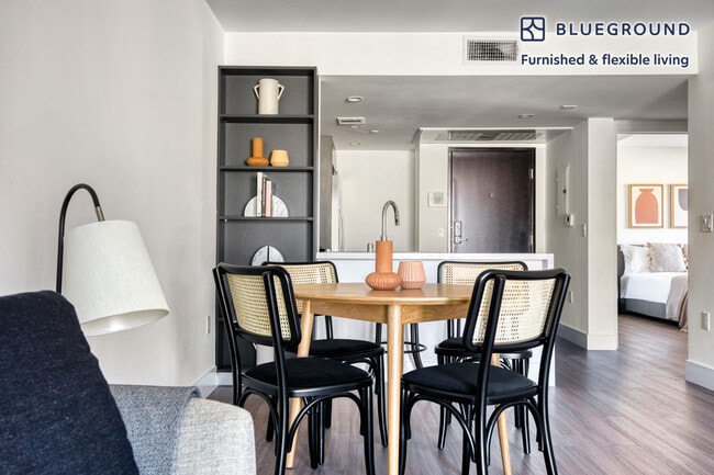 Photo - 1539 Purdue Ave Unit FL3-ID620