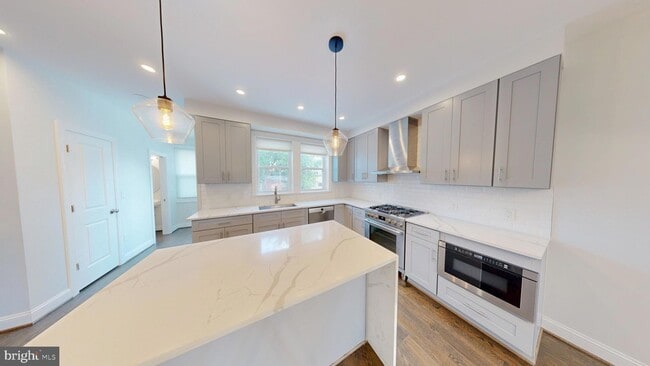 Photo - 4023 New Hampshire Ave NW