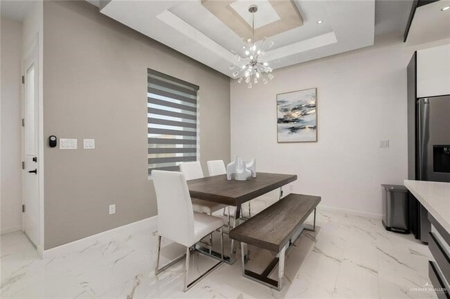 Photo - 4909 Sequoia Ave