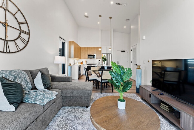 Photo - 282 Bremen St Unit SI ID1240295P