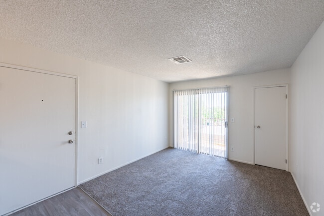 2BR, 1BA - 750SF - Living Room - Casa De Alicia Apartments