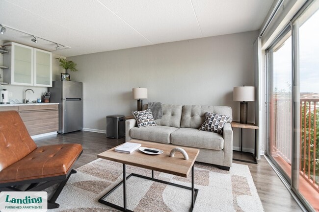 Building Photo - 1362 Passenger St Unit 383.1412442