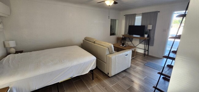 Photo - 6444 Highway 178 S