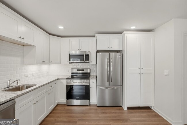 Photo - 428 Brookfield Dr