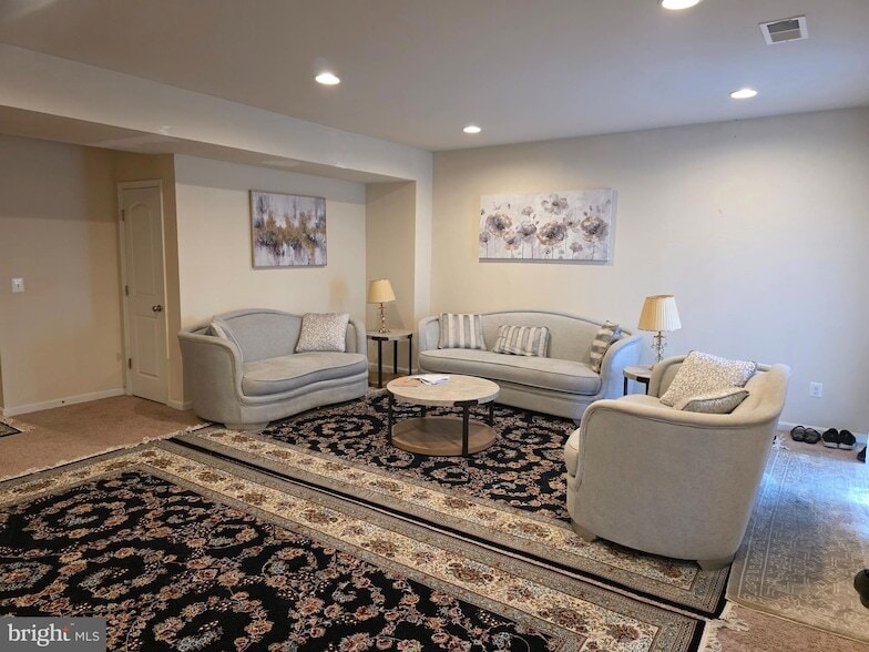 Photo - 7174 Lyndam Hill Cir