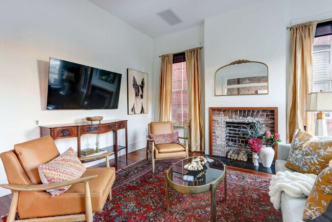 Photo - 415 Whitaker St Unit ID1369212P