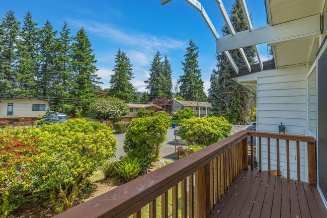 Photo - 12527 SE 52nd St Unit ID1335049P