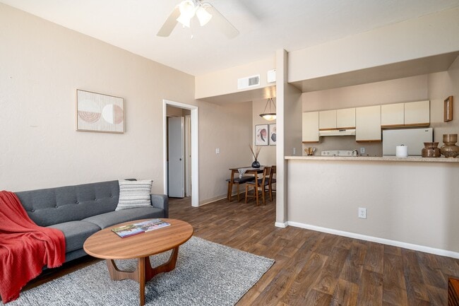 Photo - Springhill Apartments