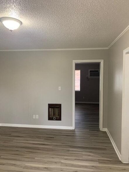 Photo - 363 Highland Ave NW