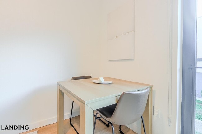 Photo - 2623 Keene St Unit 530