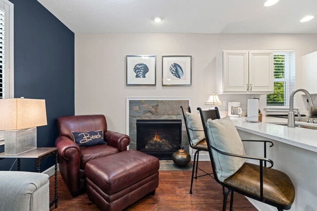 Photo - 5422 Leonard St Unit SI ID1578440P