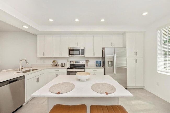 Photo - 12280 Wellen Golf St Unit 205