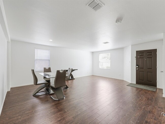 Photo - 13262 Cleburne Dr