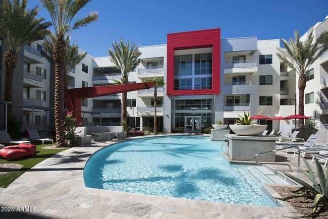 Building Photo - 1616 N Central Ave Unit B2