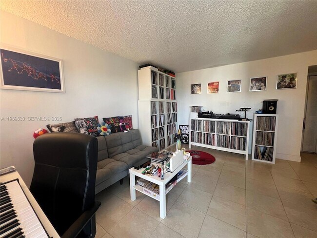 Photo - 1801 S Treasure Dr Unit 504