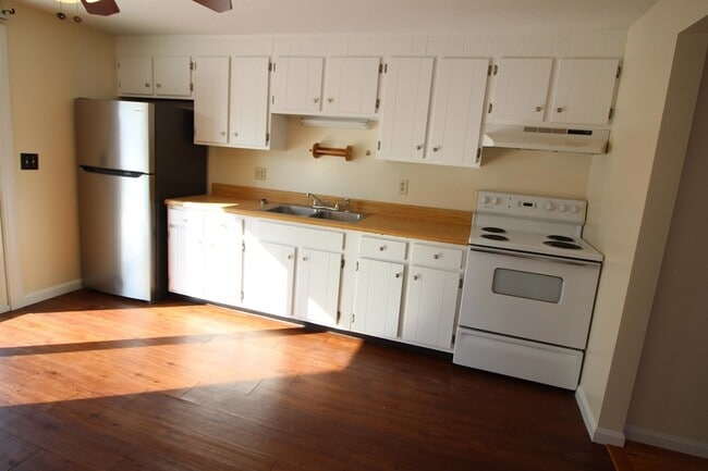 Photo - 90 Franklin St Unit 2