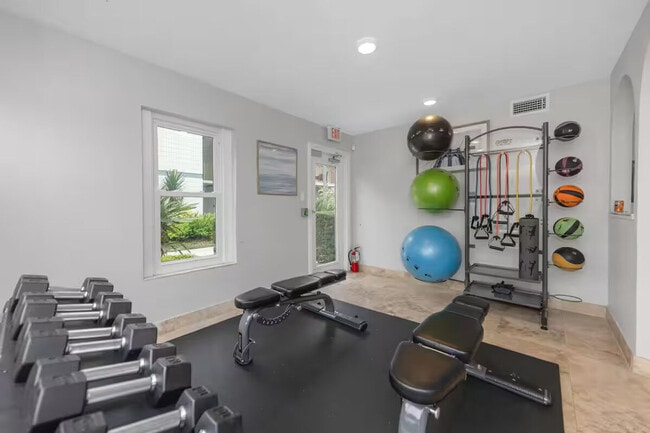 Photo - 4307 W Kennedy Blvd Unit SI ID1365974P
