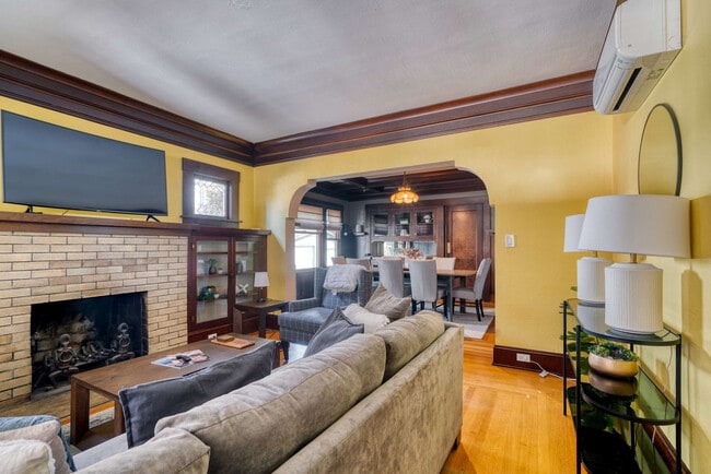 Photo - 2034 NE Flanders St Unit ID1309886P