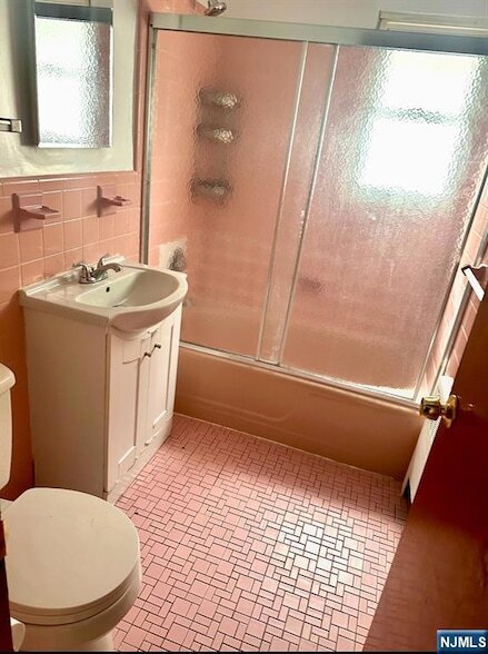 Photo - 237 Riverview Pl Unit 2