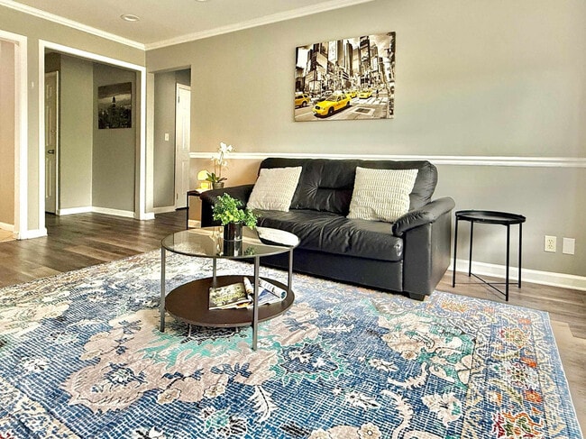 Photo - 215 Piedmont Ave NE Unit ID1299402P