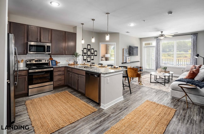 Building Photo - 16200 Croft Dr Unit 14115-306