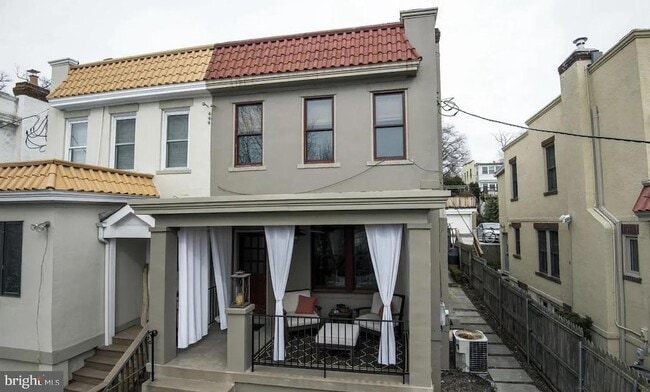 Building Photo - 5149 MacArthur Blvd NW