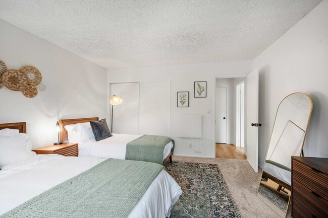 Photo - 610 Calle De Los Amigos Unit ID1244466P