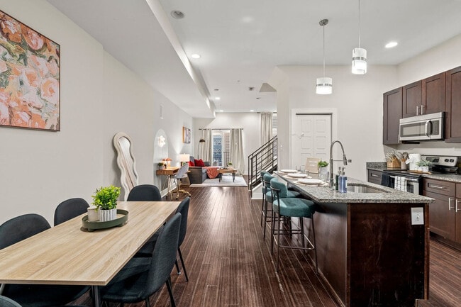 Photo - 826 N Broad St Unit ID1346818P