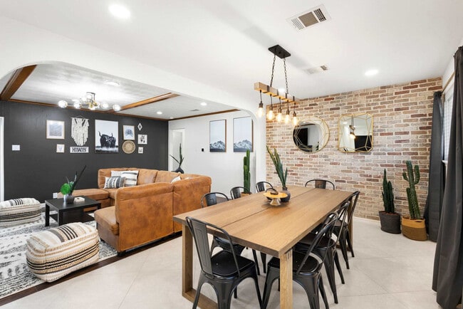 Photo - 1308 Glen Cove Dr Unit SI ID1492740P