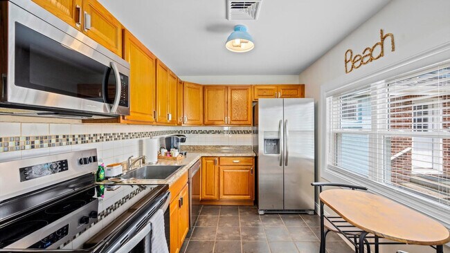 Photo - 124 W Heather Rd Unit ID1309025P