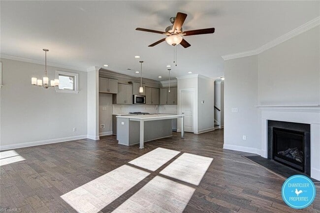 Photo - 3264 Polo Rd NW